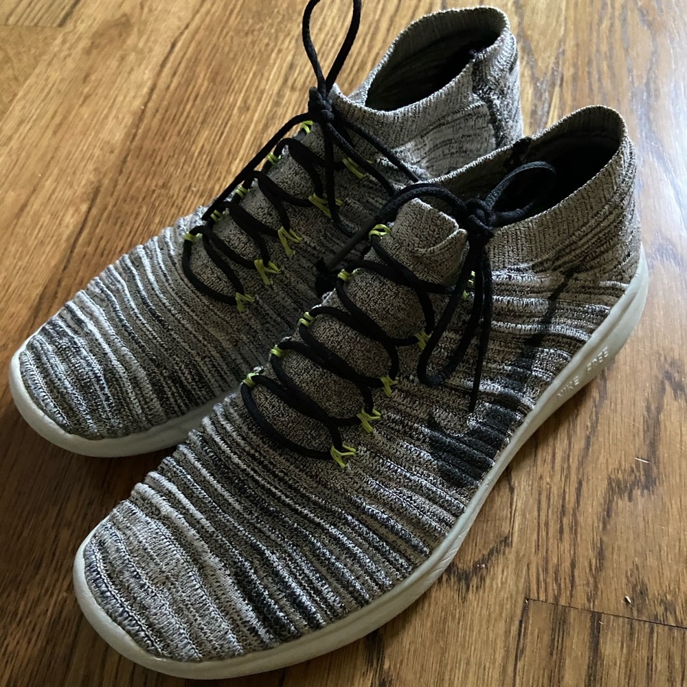 nike sneakers